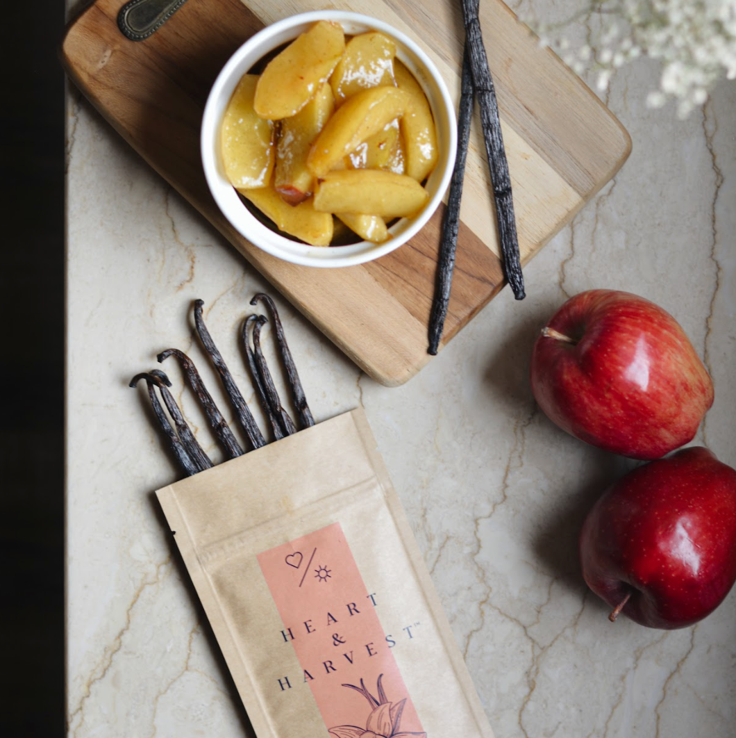 Grade A Madagascar Vanilla 1oz - Heart & Harvest